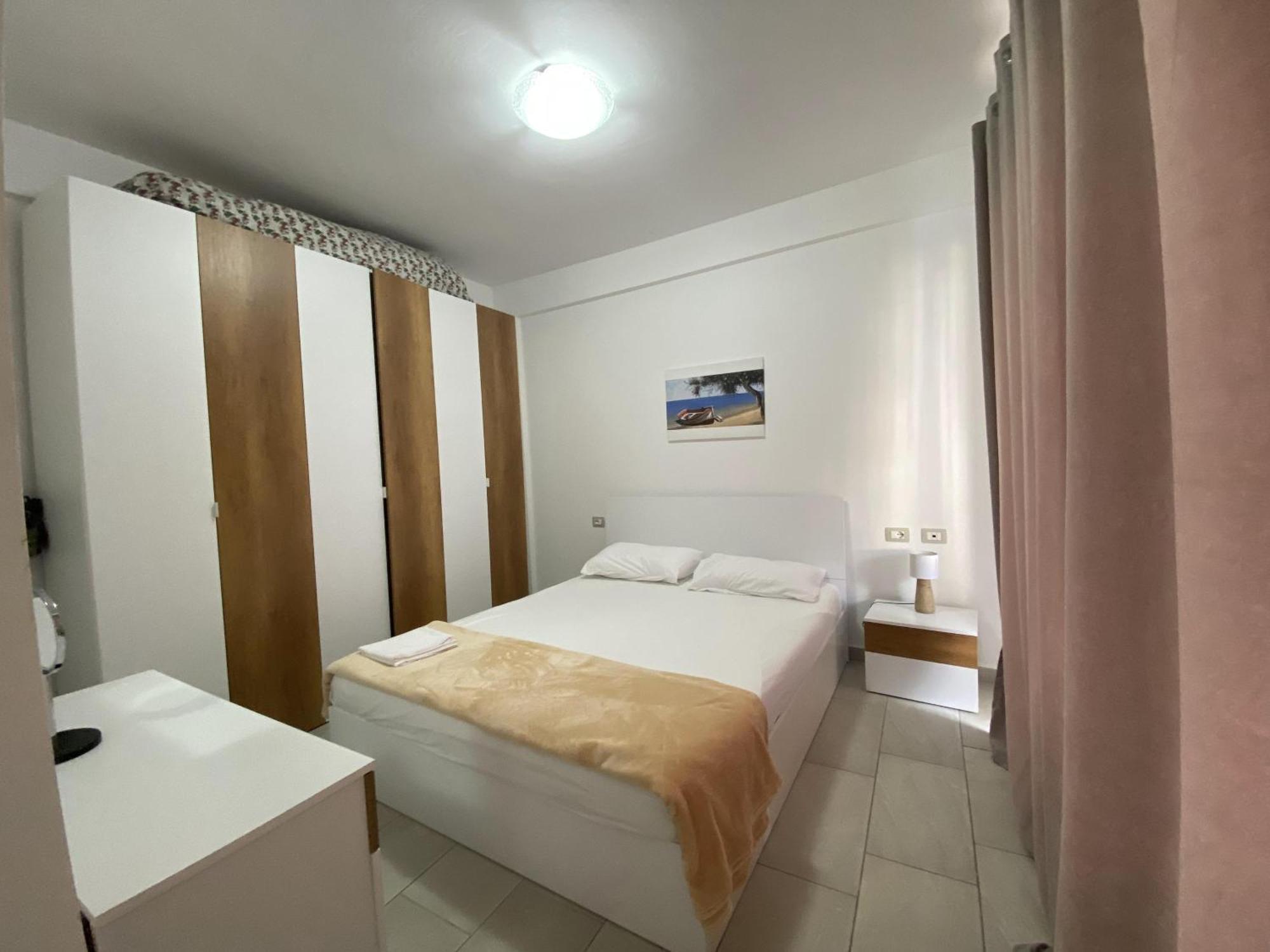 Aquamarine Apartments 1, Vlore Exterior photo