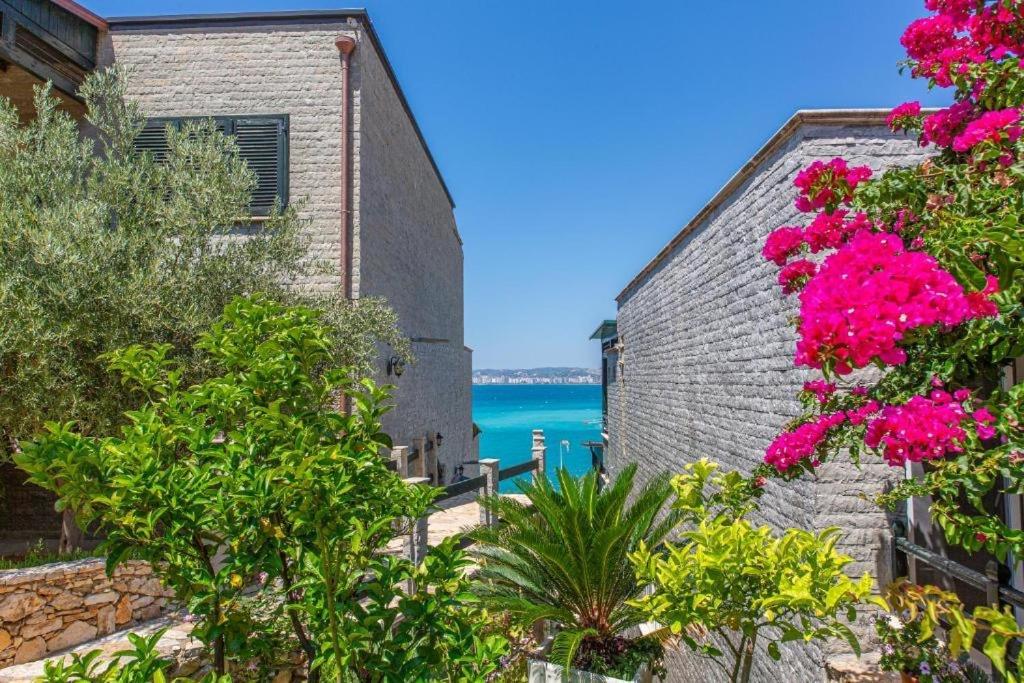 Aquamarine Apartments 1, Vlore Exterior photo